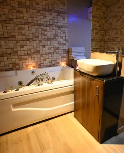 massage spa ags layout, body massage in ags layout, massage in ags layout